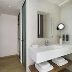 Otel Hilton Garden Chania 4*
