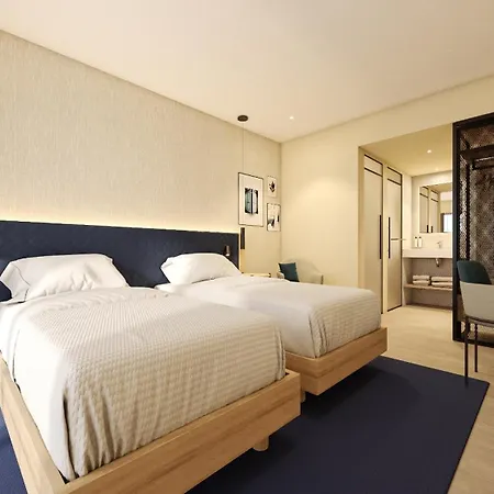 Hotel Hilton Garden Chania 4*