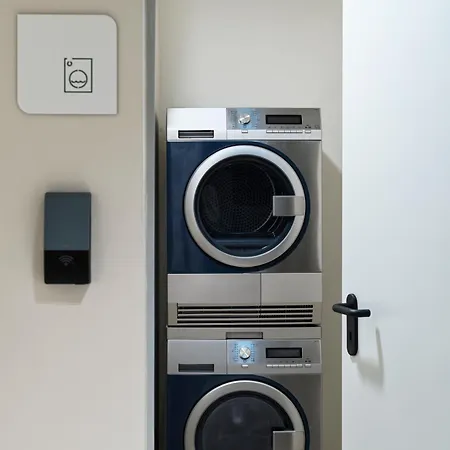 Hotel Hilton Garden Chania 4*