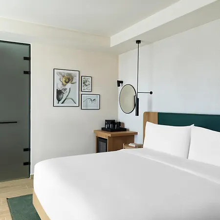 Hilton Garden Chania 4*