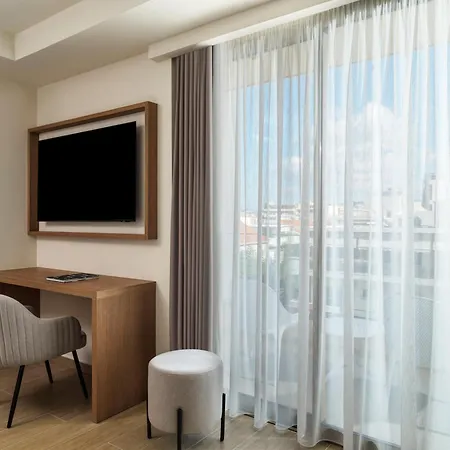 Hilton Garden Chania Отель