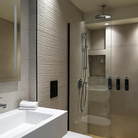 Отель Hilton Garden Chania 4*