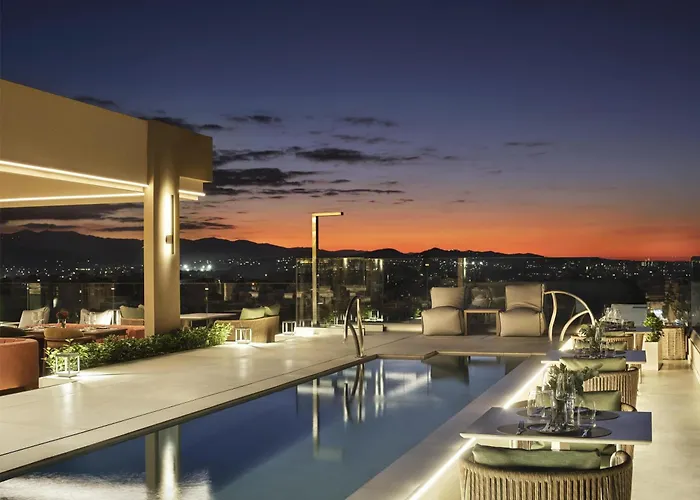 מלון Hilton Garden Chania