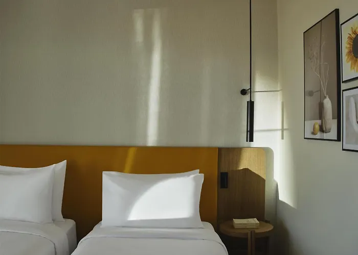 מלון Hilton Garden Chania