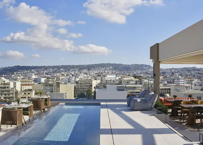 Hilton Garden Chania מלון חאניה