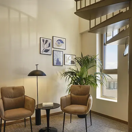 Hotel Hilton Garden Chania 4*