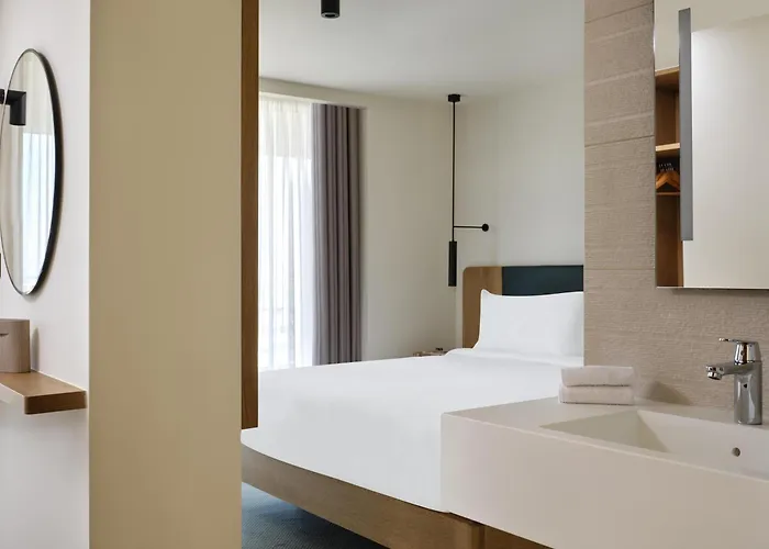 Hilton Garden Chania Hotel 4*