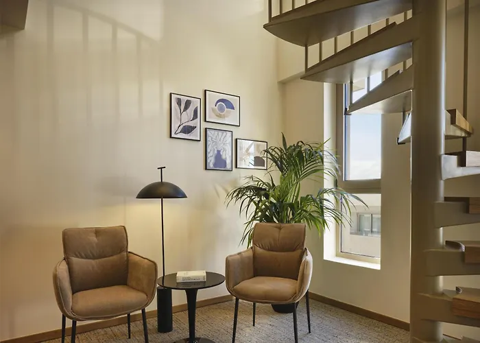 Hotel Hilton Garden Chania 4*